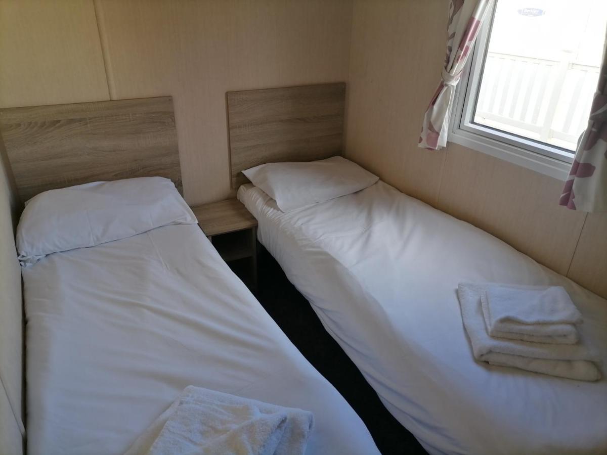 The Sandcastle - Family Holiday Home Near The Beach Camber Eksteriør bilde